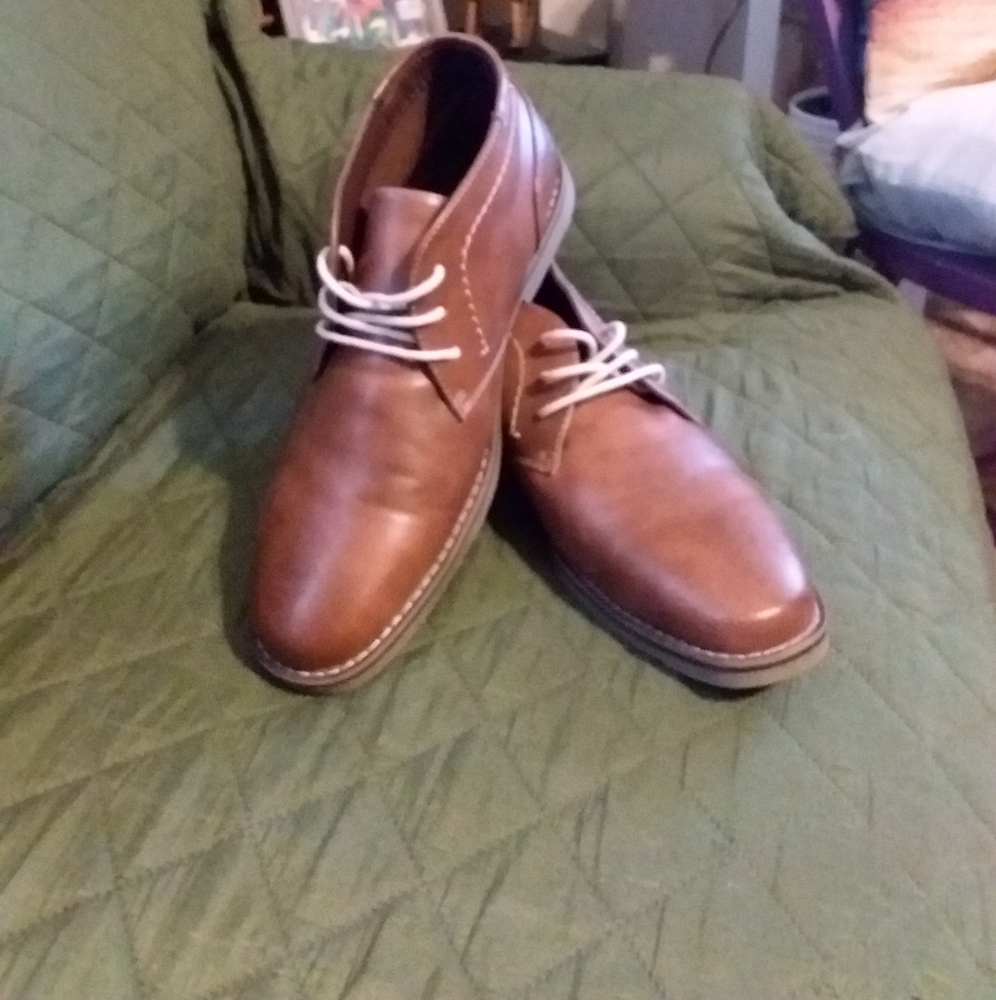 Mens shoes